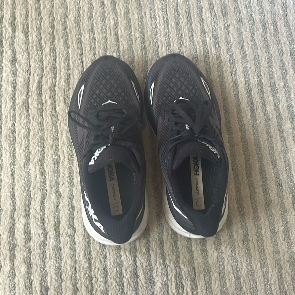 Hoka Clifton 9 Shoes - Picture 2 of 7